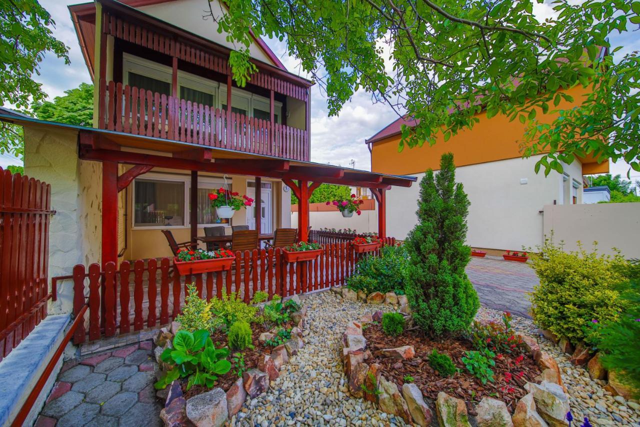 Maria Apartman Hajdúszoboszló Екстериор снимка